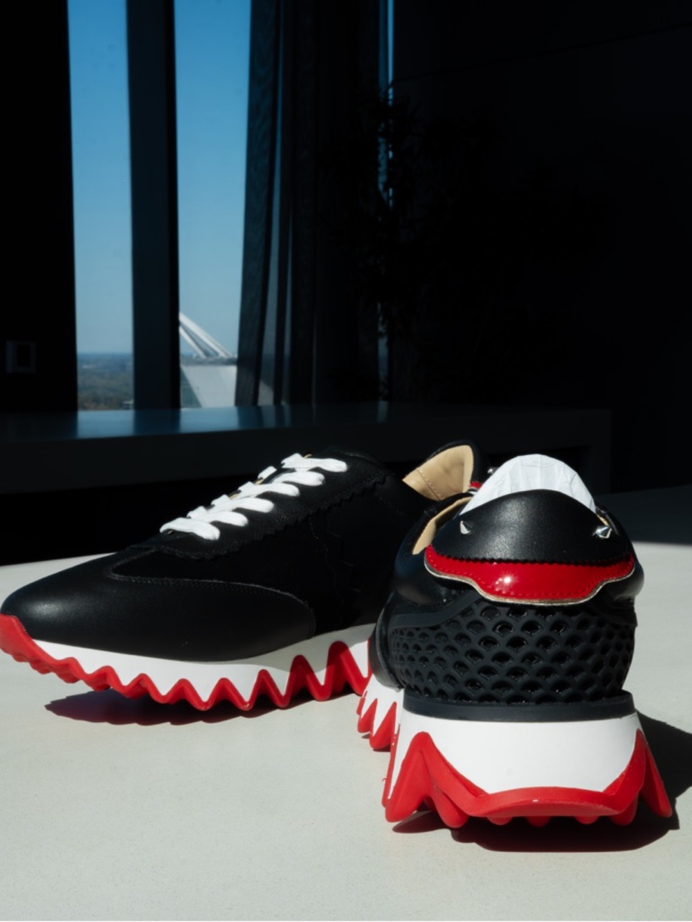 100% authentic men's Christian Louboutin Loubishark sneaker in sz 12 NWOB - Picture 3 of 4